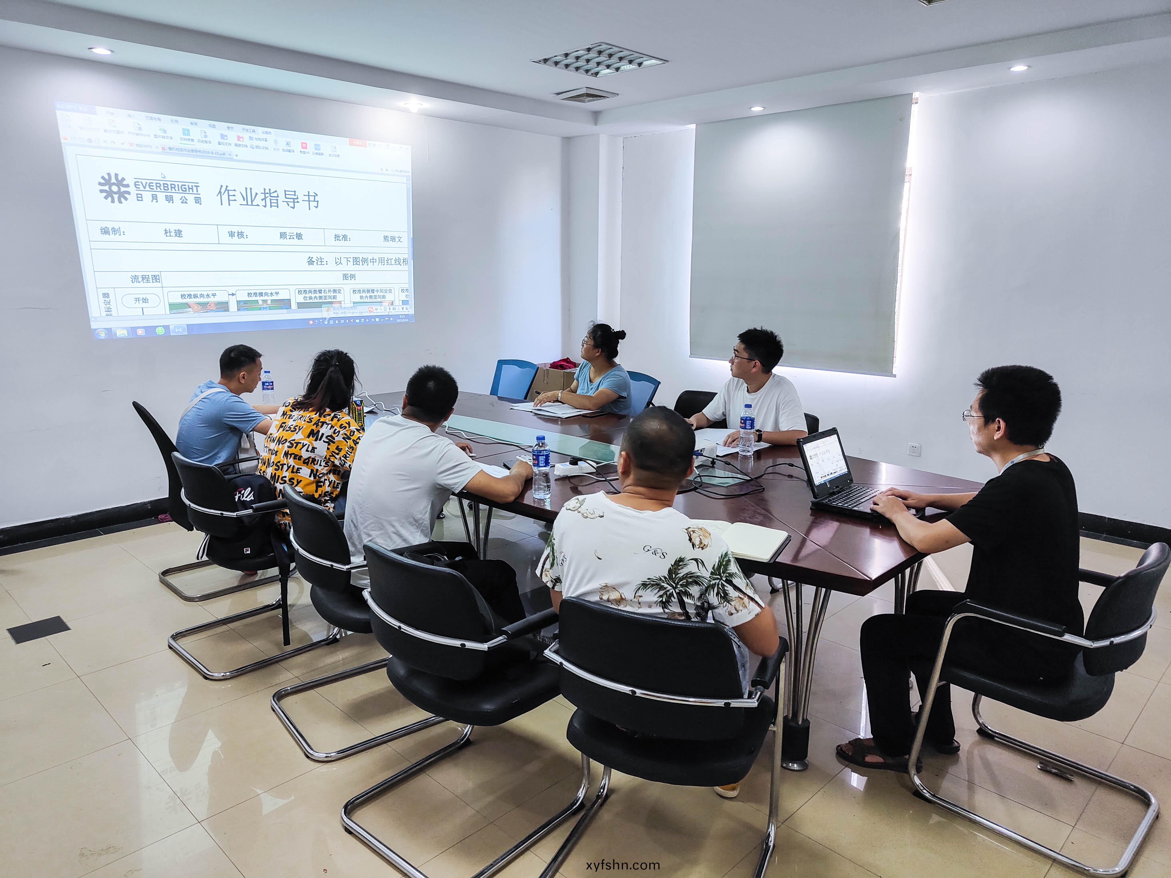 崑明地鐵計量糰隊來我司學習圓滿結束
